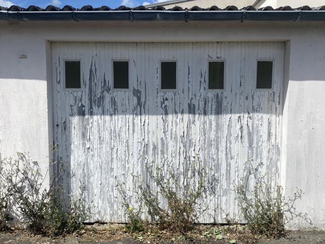 PAIMPOL, proche centre ville, garage fermé de 17,5m2
