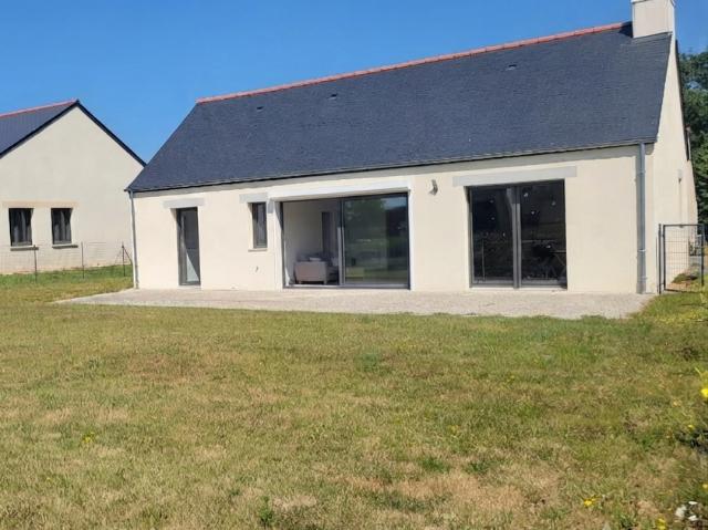 PAIMPONT A LOUER MAISON T4 DE PLAIN PIED