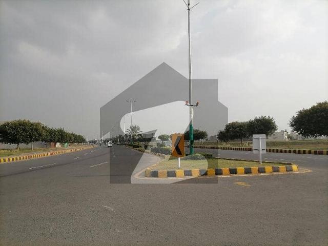 Pair plot # 1423+1424 residential plot located on 100 feet road in phase 7 u block dha lahore