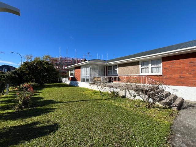 pakuranga, 3 bedrooms