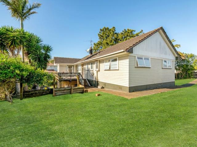 pakuranga, 3 bedrooms