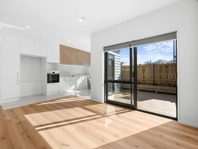 pakuranga, 3 bedrooms