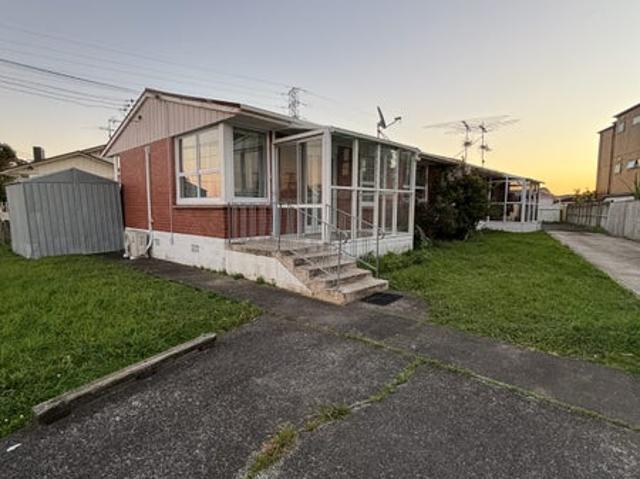pakuranga, 2 bedrooms