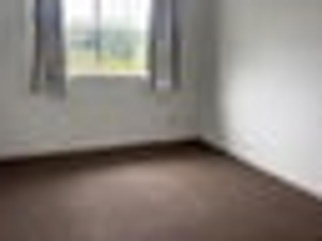 Pakuranga, 2 bedrooms, $520 pw