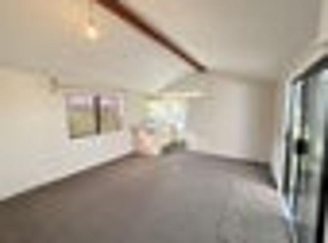 Pakuranga, 2 bedrooms, $530 pw