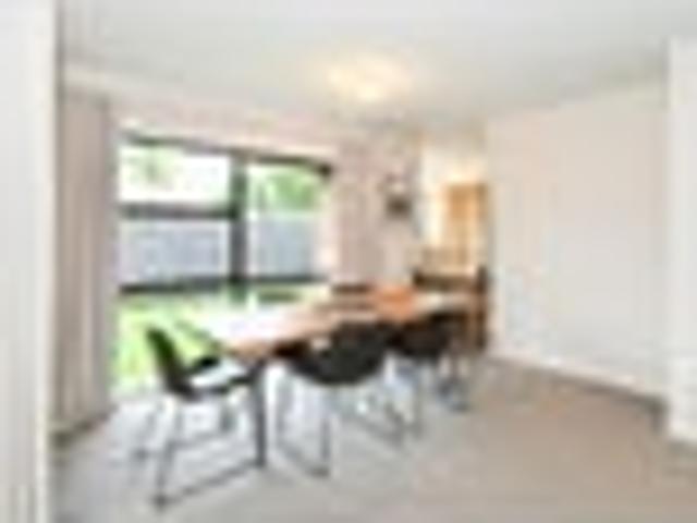 Pakuranga, 2 bedrooms, $600 pw