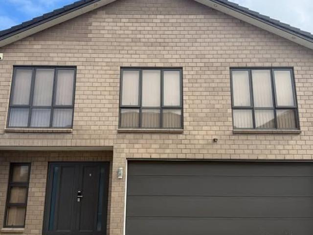 pakuranga, 5 bedrooms