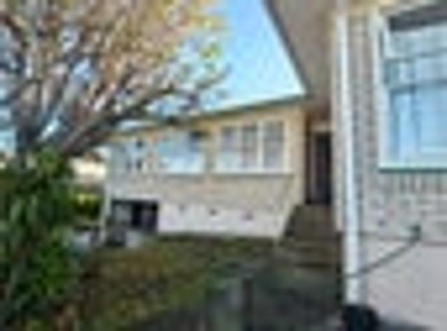 Pakuranga Heights, 4 bedrooms, $820 pw