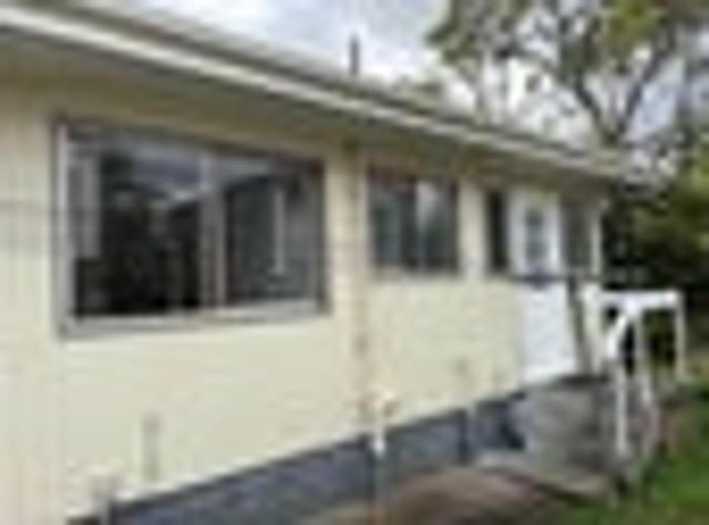 Pakuranga Heights, 2 bedrooms, $580 pw