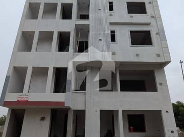 Pak Ideal Co Operative Housing Soceity Flat Sale| Lift Installed | Peaceful Living!