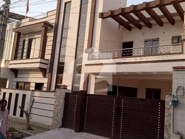 Pakistan Town Phase 1