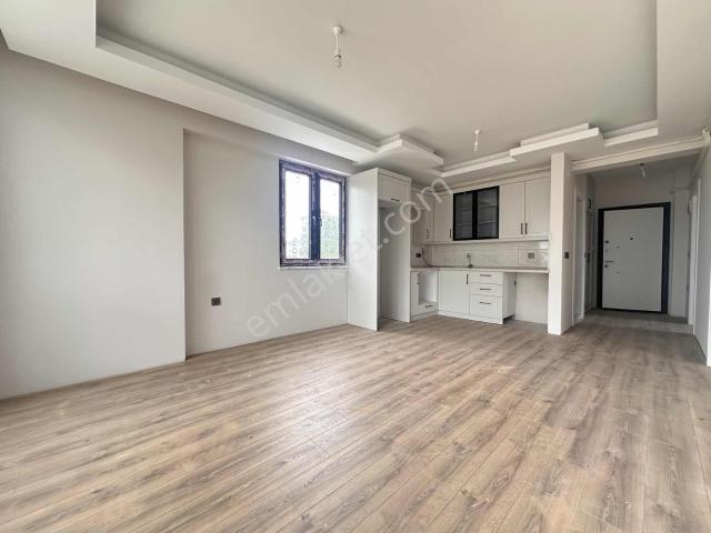 Paltun Group Karşıyaka 2+1 85m2 Balkonlu Sıfır Daire