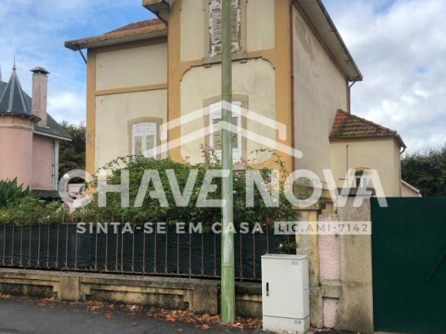 Palacete V8 em Arcozelo 300m da Praia da Aguda