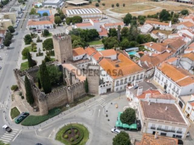 Palacete, Alter do Chão