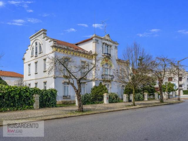 Palacete Histórico para Reabilitação em Estremoz