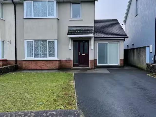 Palacefields H54, Tuam, Co. Galway is for rent
