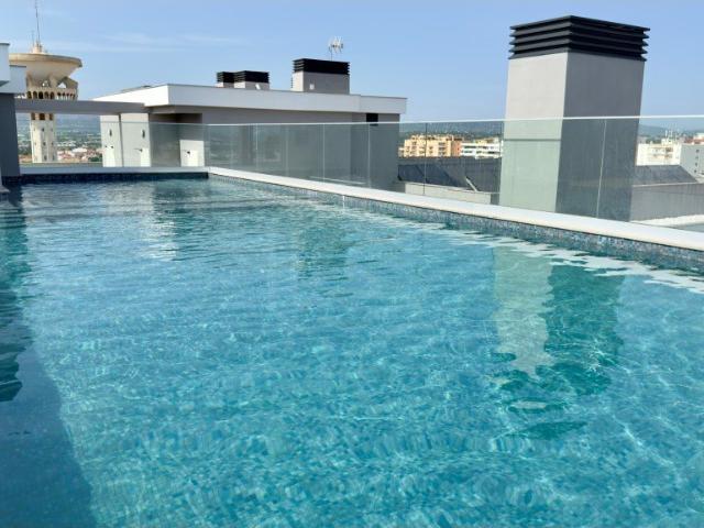 Palácio BR Avenida com piscina na cobertura e ampla varand. 99m² Faro Sé e São Pedro