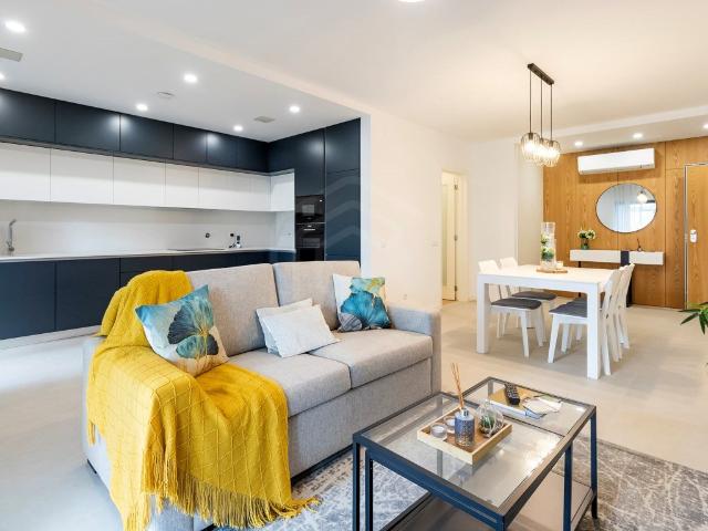 Palácio Br Avenida Apartamento T3 virado a sul e nascente. 130m² Faro Sé e São Pedro