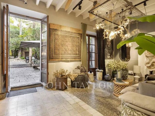 Palacio de 826 m² en venta Santa Maria del Camí, España