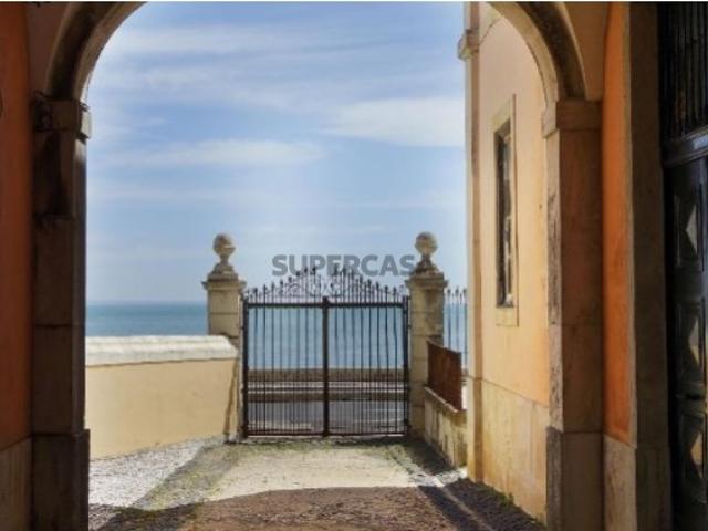 Palácio Séc. XIX em Paço de Arcos Lisboa, com vista mar