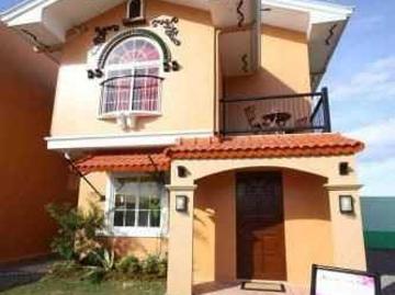Palacios Grande at Alegria Palms Mactan
