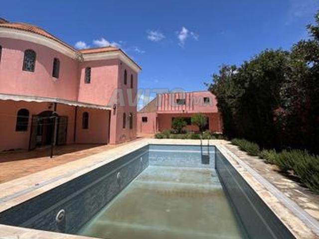 Palais villa de prestige avec hammam et piscine