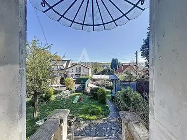Palaiseau 91120 Achat / Vente maison 8 pièces t8 au dernier étage terrasse
