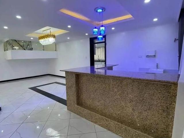 Palatial 7 bedroom all ensuite mansion standing on a 1/2 acre parcel for sale for kes 160 m negotiable