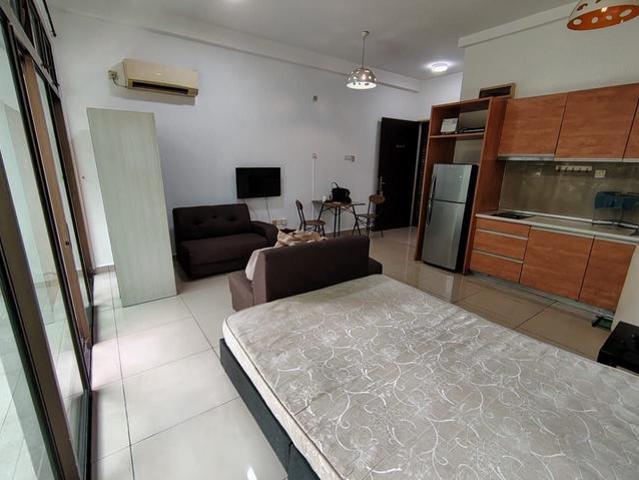 Palazio Mount Austin Service Apartment for Sale