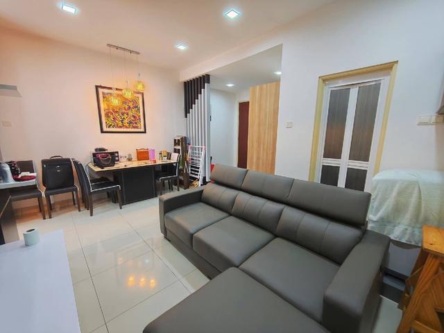 Palazio Residence Mount Austin Studio Fully Renovation Nice Condition