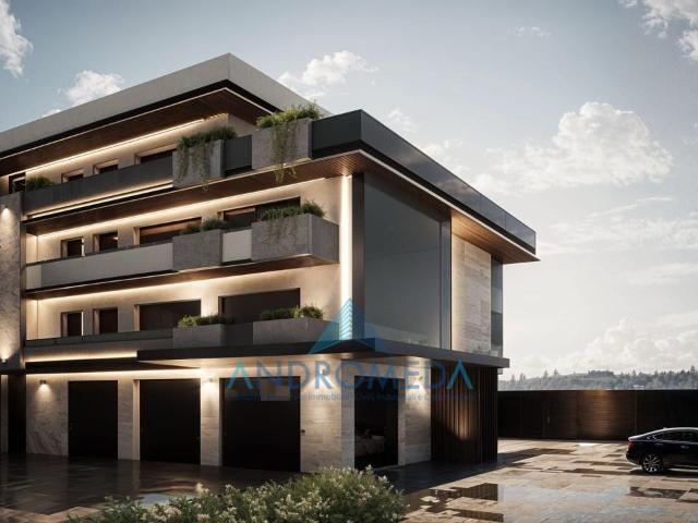 Palazzina commerciale in affitto a Marcianise