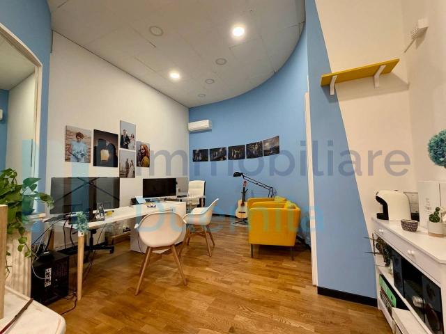 Palazzina commerciale in affitto a Castenaso