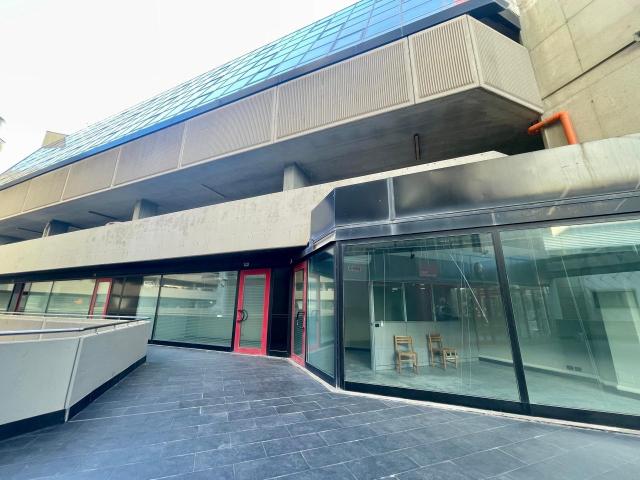 Palazzina commerciale in affitto a Genova