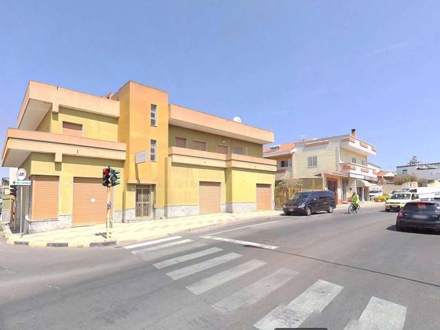 Palazzina commerciale in affitto a Settimo San Pietro