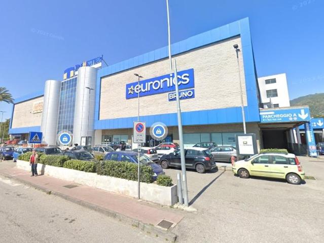 Palazzina commerciale in vendita a Messina