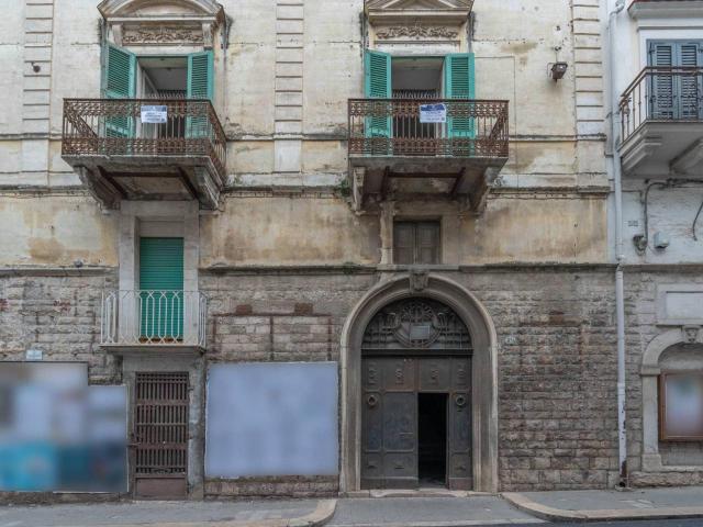Palazzina commerciale in vendita a Minervino Murge