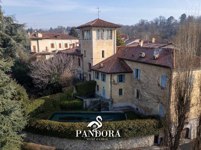 Palazzina commerciale in vendita a Mornago