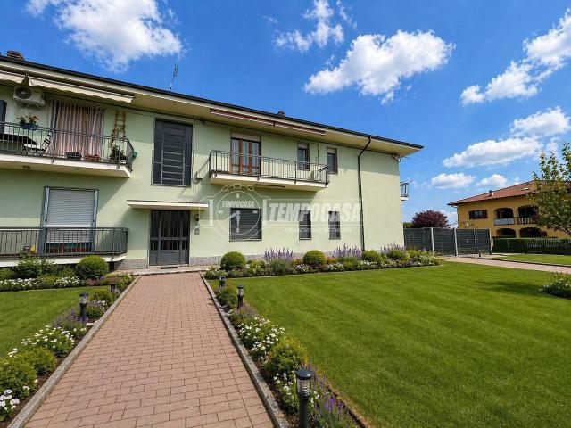 Palazzina commerciale in vendita a Oglianico