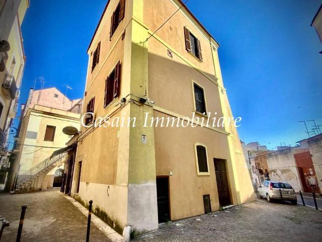 Palazzina commerciale in vendita a Foggia