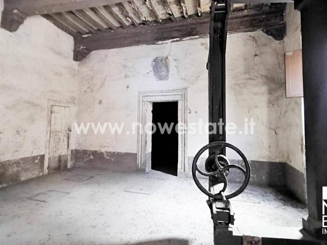 Palazzina commerciale in vendita a Sansepolcro