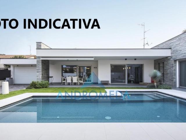 Palazzina commerciale in vendita a Sant'Antimo