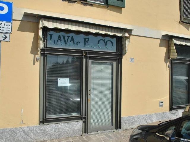 Palazzina commerciale in vendita a Spino D'Adda