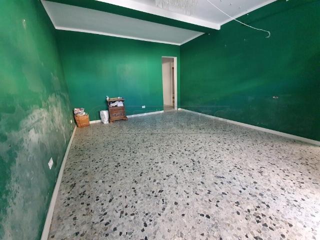 Palazzina commerciale in vendita a Viareggio