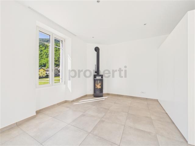 Palazzina a reddito con terreno disponibile edificabile R3