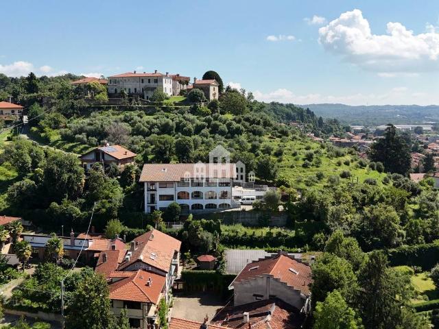 Palazzina in vendita a Castellamonte