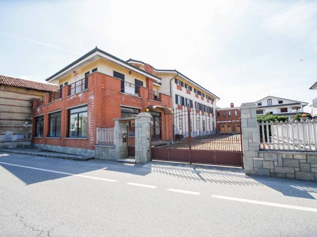Palazzina in vendita a Volpiano