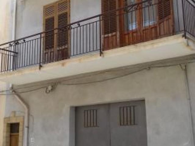 Palazzina indipendente con doppia esposizione