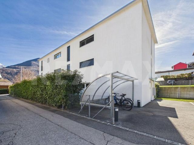 Palazzina moderna di sole tre unità in zona tranquilla
