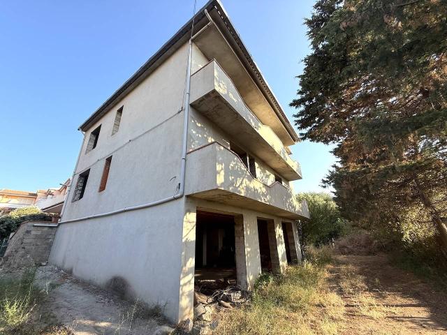 Palazzina plurifamiliare in vendita a Badesi
