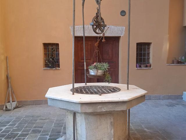 Palazzo nobiliare 117m² Ancona